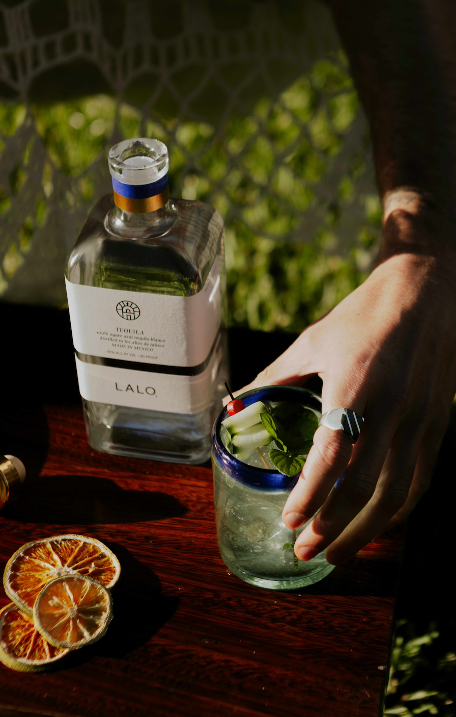 How to Infuse Tequila Blanco: A Guide to Flavoring with Fruits, Herbs, and Spices